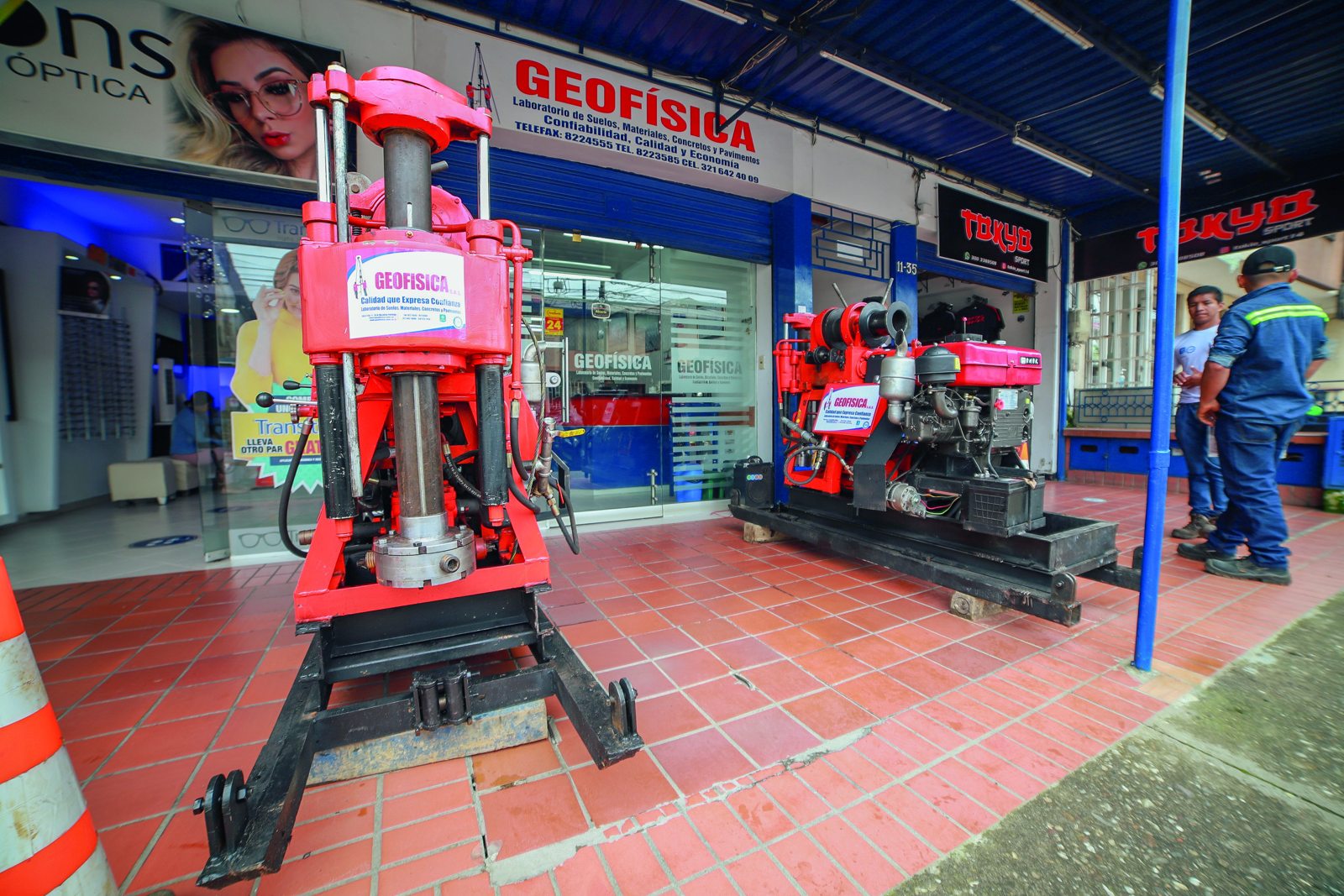 Equipos de perforación. Infraestructura para exploración geotécnica.