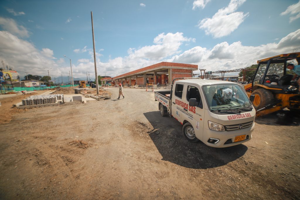 Ensayo de densidad en campo mediante cono de arena · Fotografía 1